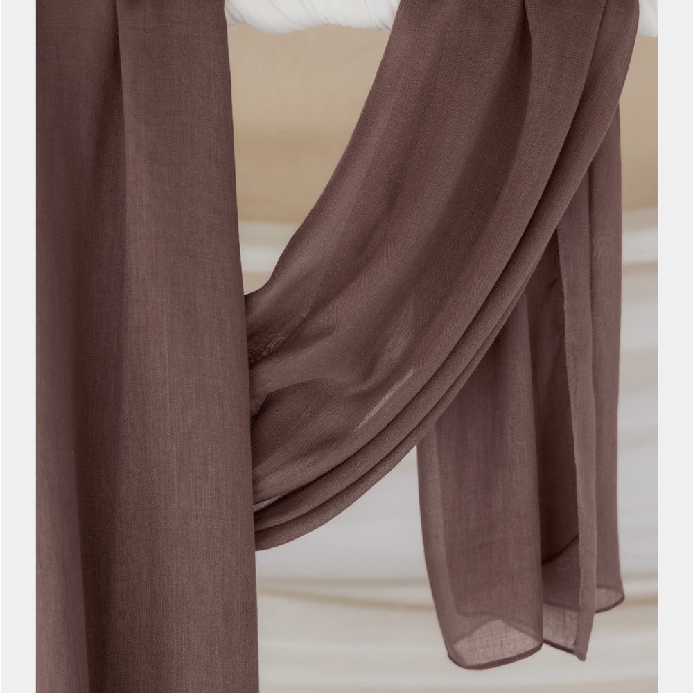 ISO vela scarves deep taupe in double!